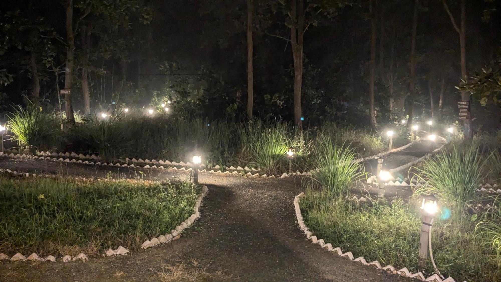 Athulyam Kanha, Kanha National Park, Mukki Gate Khāpa Zewnętrze zdjęcie
